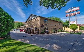 Rustic Inn